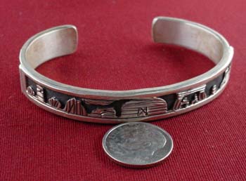 Bracelet